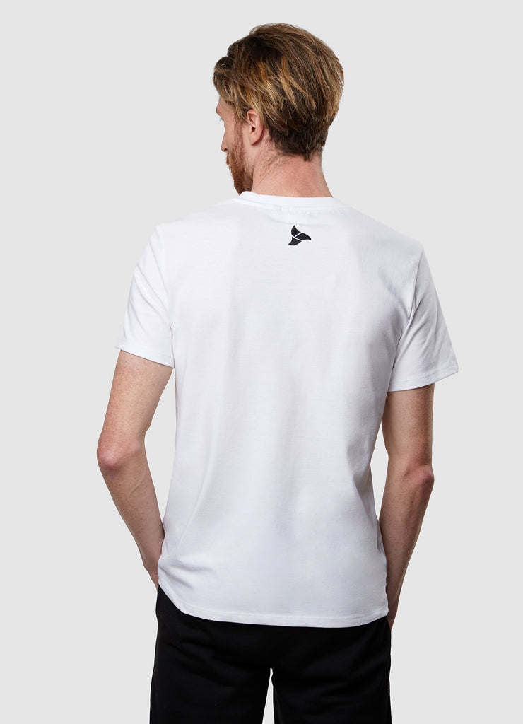 Man wearing TRI-FIT Casualwear white cotton T-Shirt.