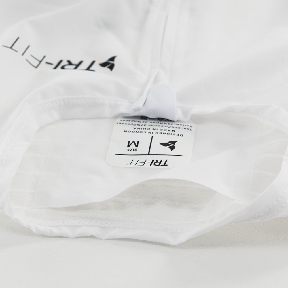 Close-up of the IceDrip cooling pocket inside the white/black VORTEX triathlon suit