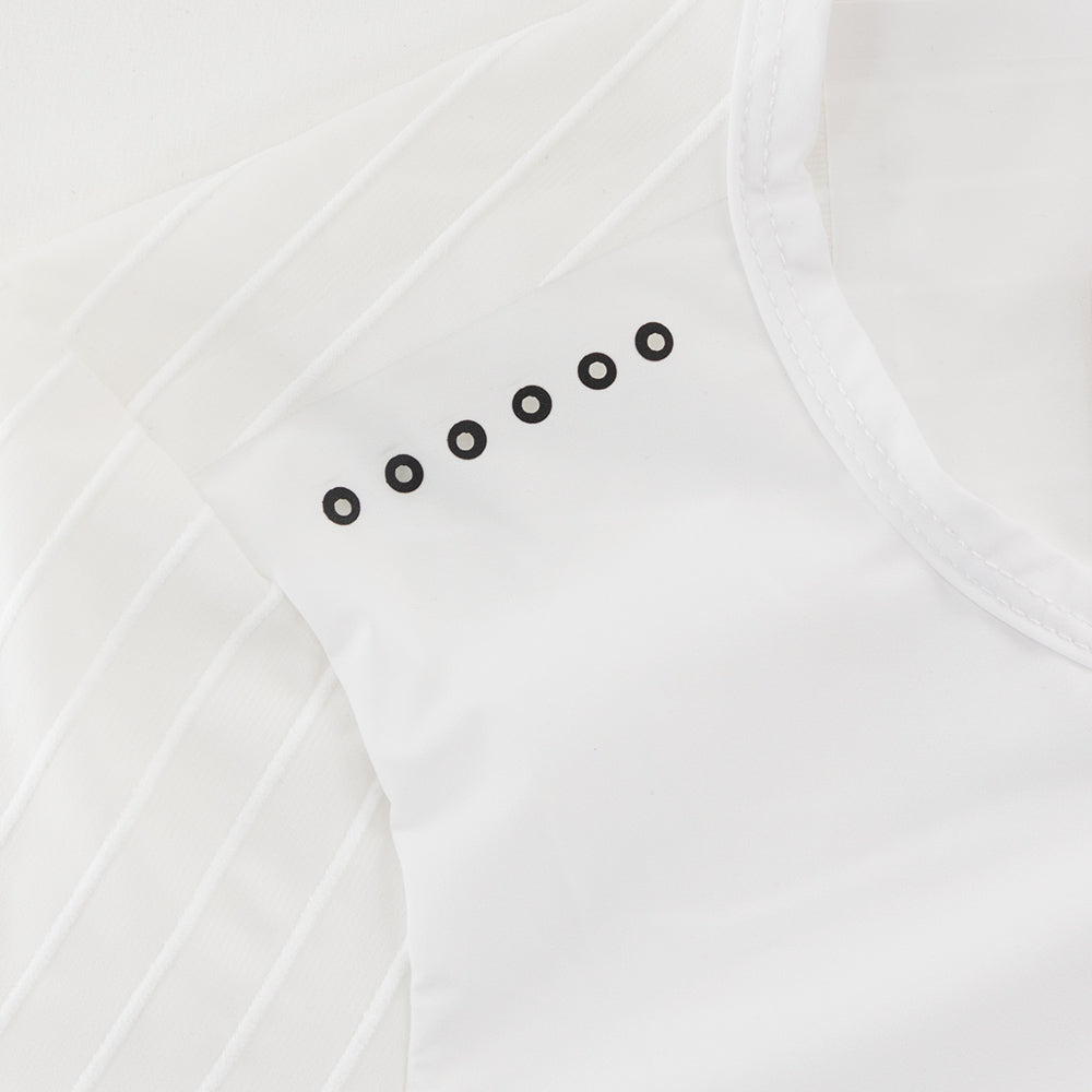 TRI-FIT VORTEX Tri-Suit Black & White edition – reinforced shoulder ventilation detail