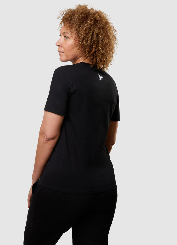 Woman wearing TRI-FIT Casualwear black cotton T-Shirt.